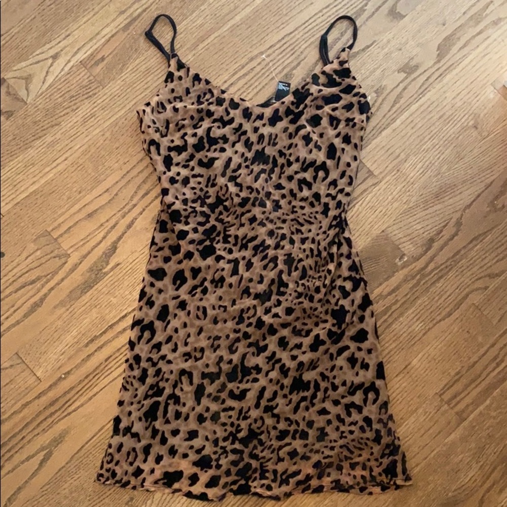 Cheetah print mini dress :)